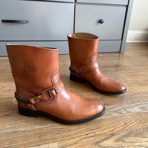 Frye Belted Ankle Calf Boots Cognac 76990